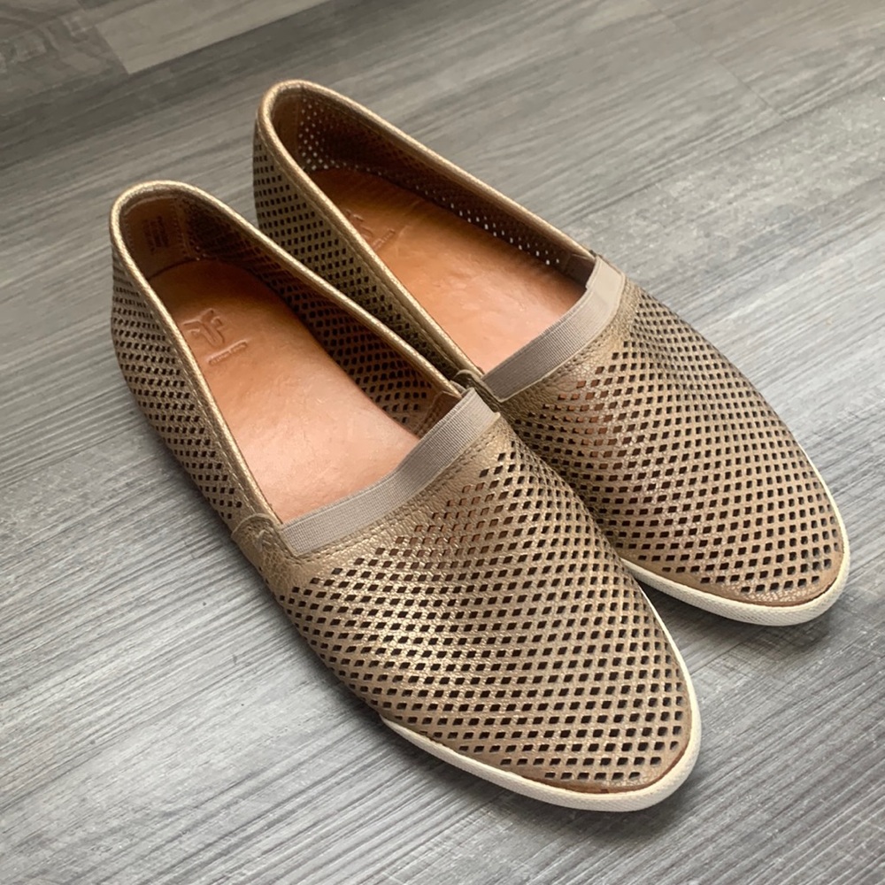Frye Women's Melanie Tan Perforated Slip-On Sneakers